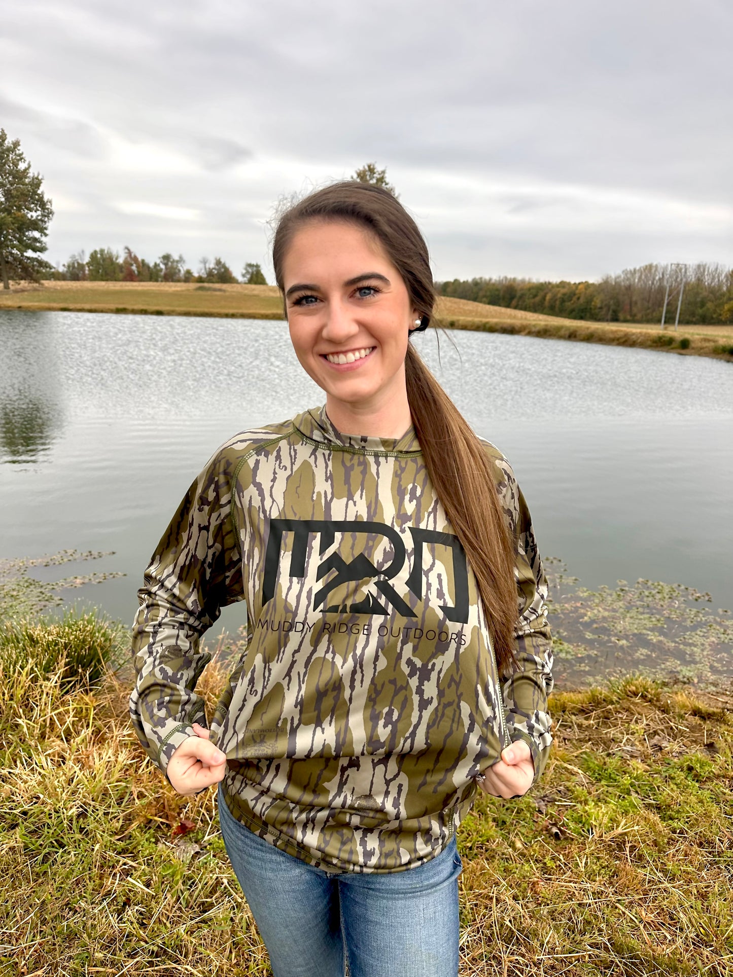 Lightweight Camo Hoodie - Mossy Oak Bottomland Hoodie - Turkey Hunting Hoodie - Hunting Sweatshirt